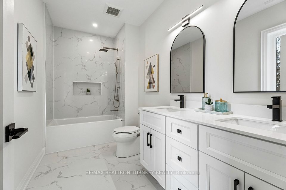 Second level 5pc bath