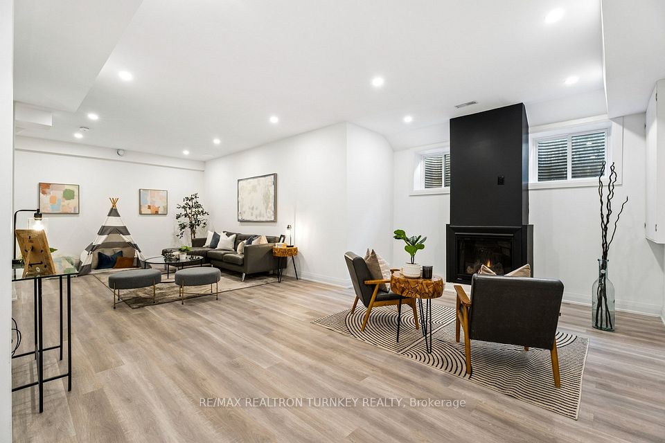 Floor to ceiling feature fireplace