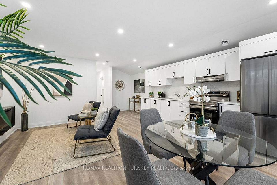 Space to gather w family/friends