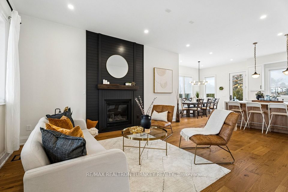 Floor-to-ceiling fireplace in the living room
