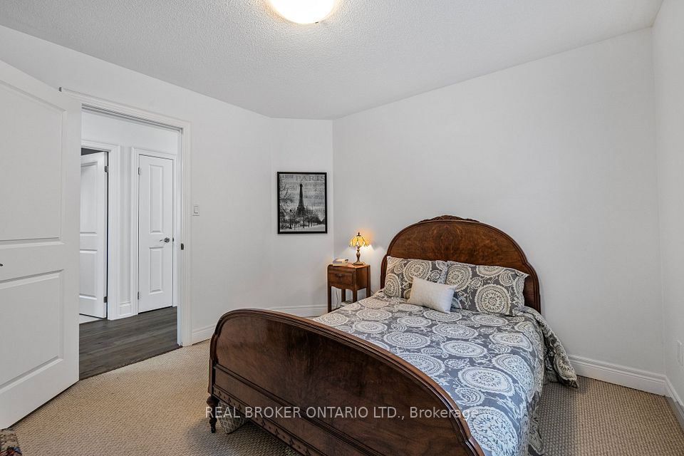 Large Window & Closet