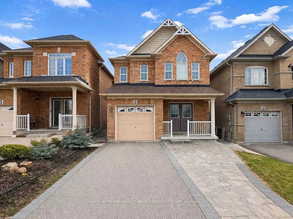 Stunning 4 Bedroom 4 Washroom Detached