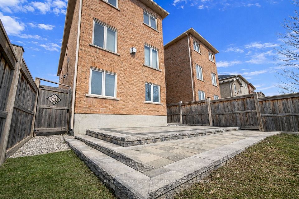 Professionally Interlocked Backyard