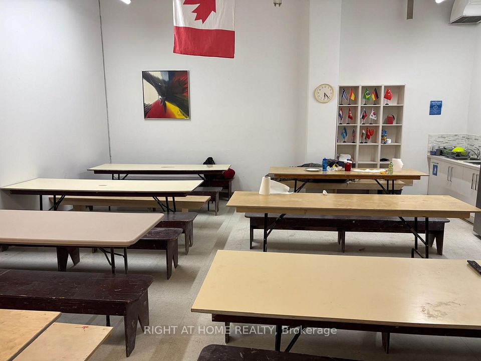 N13111412/N13111412-39.jpg