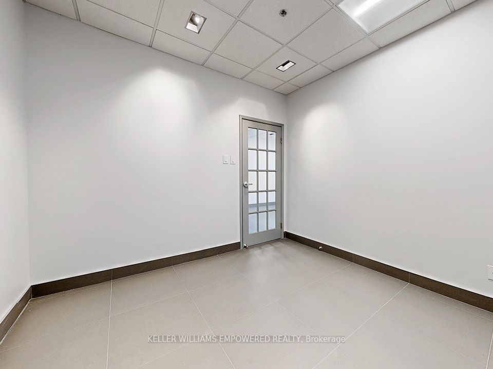N13124390/N13124390-9.jpg