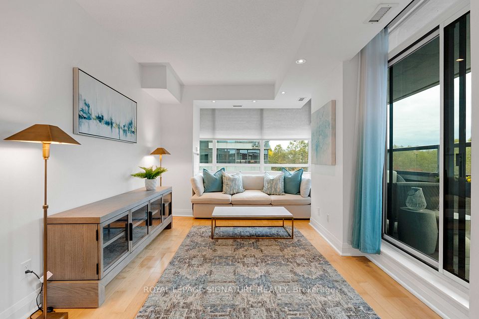 Living Room W/O to Balcony