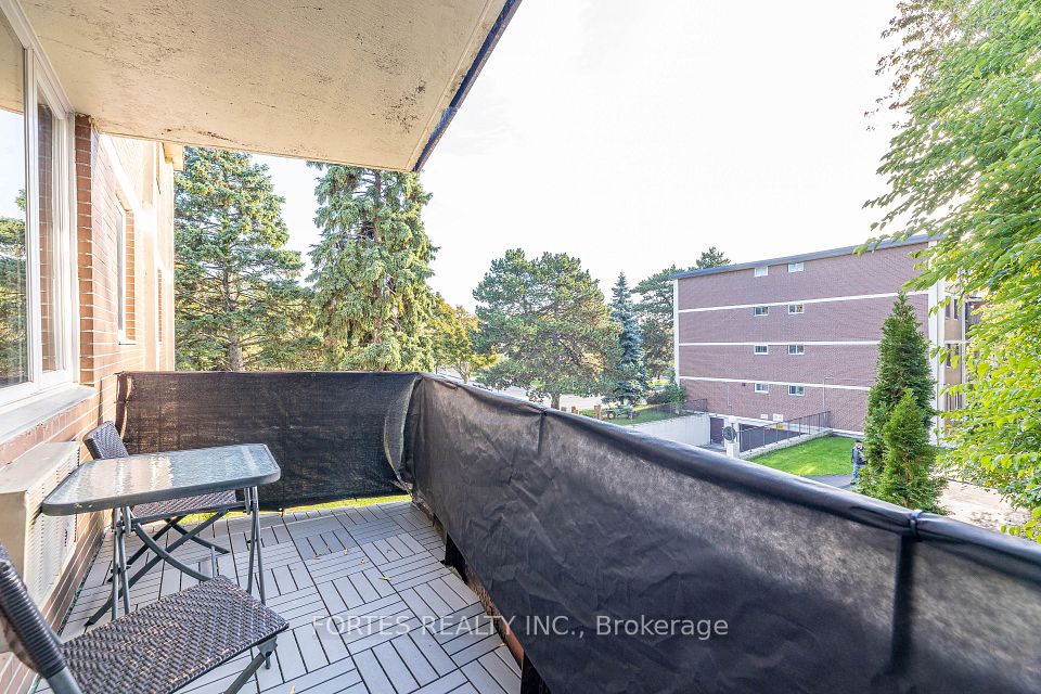 Coin Laundry Room on the ground floor