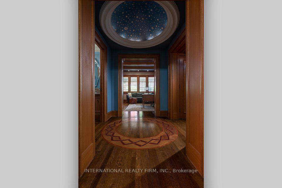 Domed ceiling with starlight pattern.