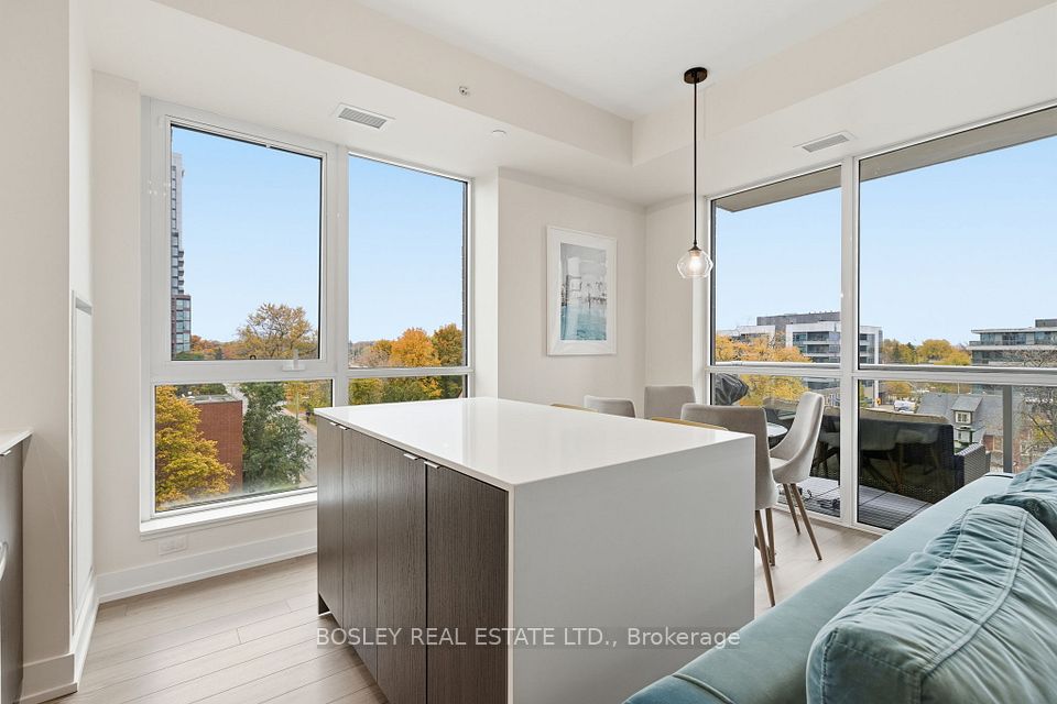 Corner views. Plus a waterfall island (with plug)