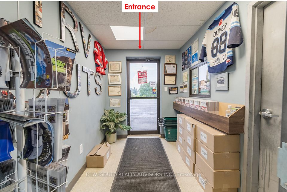 9577 Sideroad 17, Erin