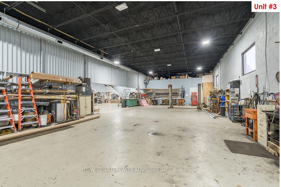 9577 Sideroad 17, Erin