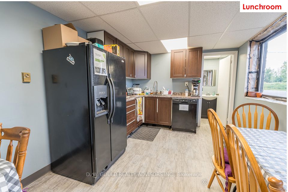 9577 Sideroad 17 Erin