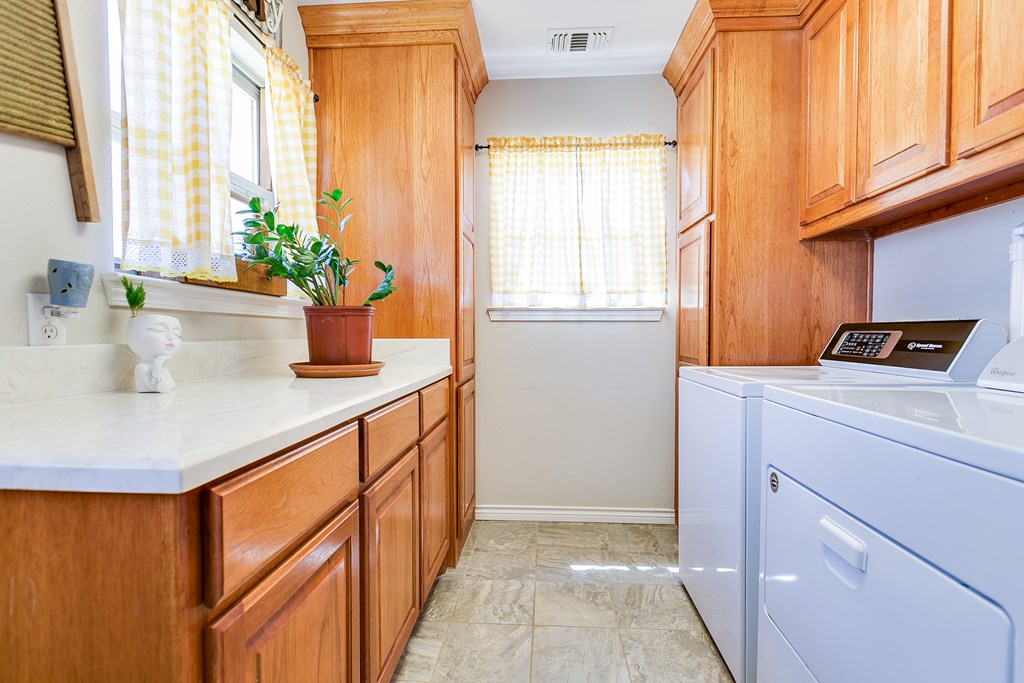 Utility/Laundry Room
