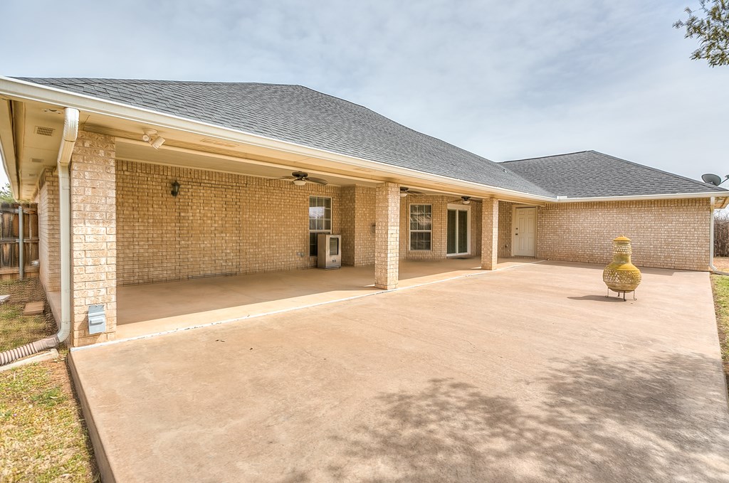 601 Burlington Road - Extended Porch