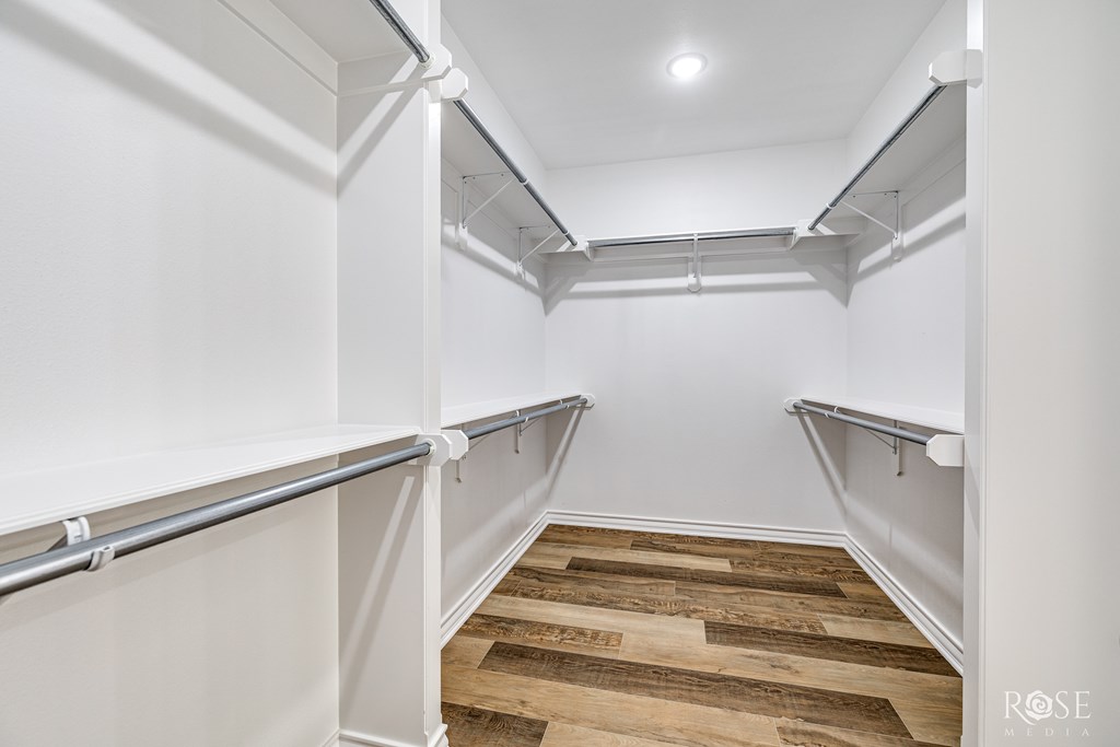 Functional and Big Master Closet
