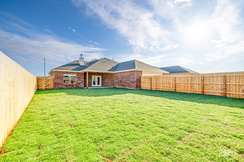 Tiff Tuff Sod, Irrigation, 6' Privacy Fence
