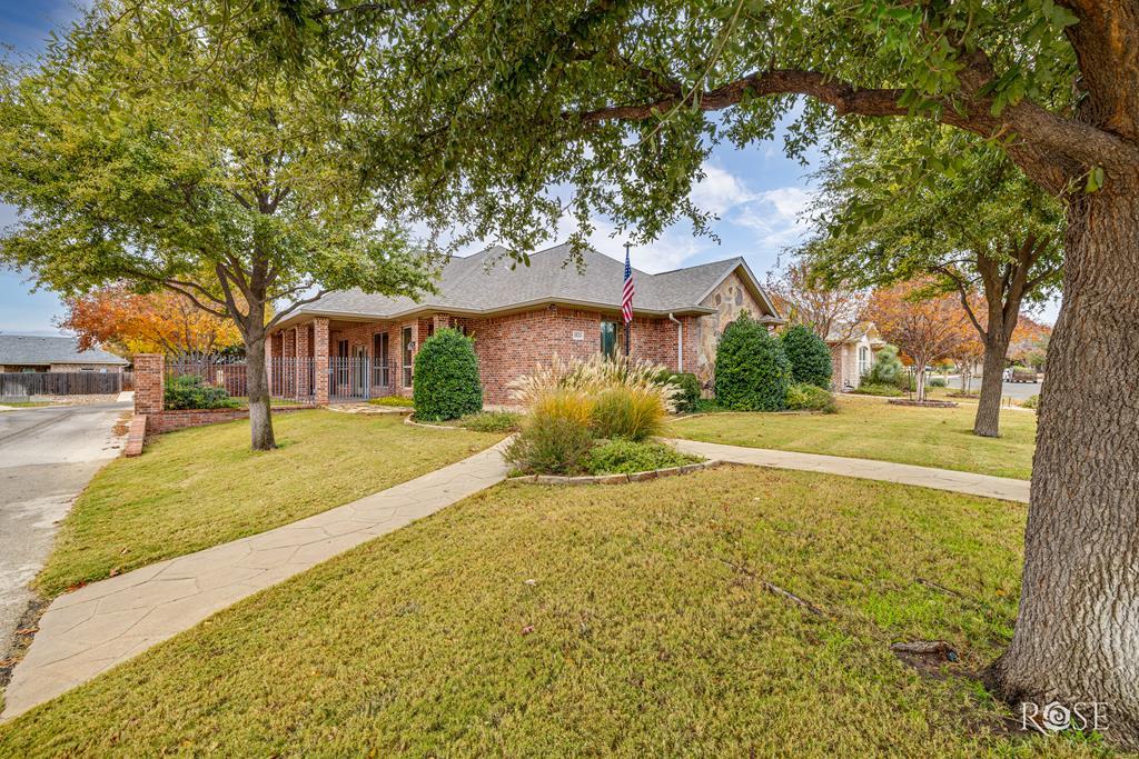 Additional Walkway from Alley