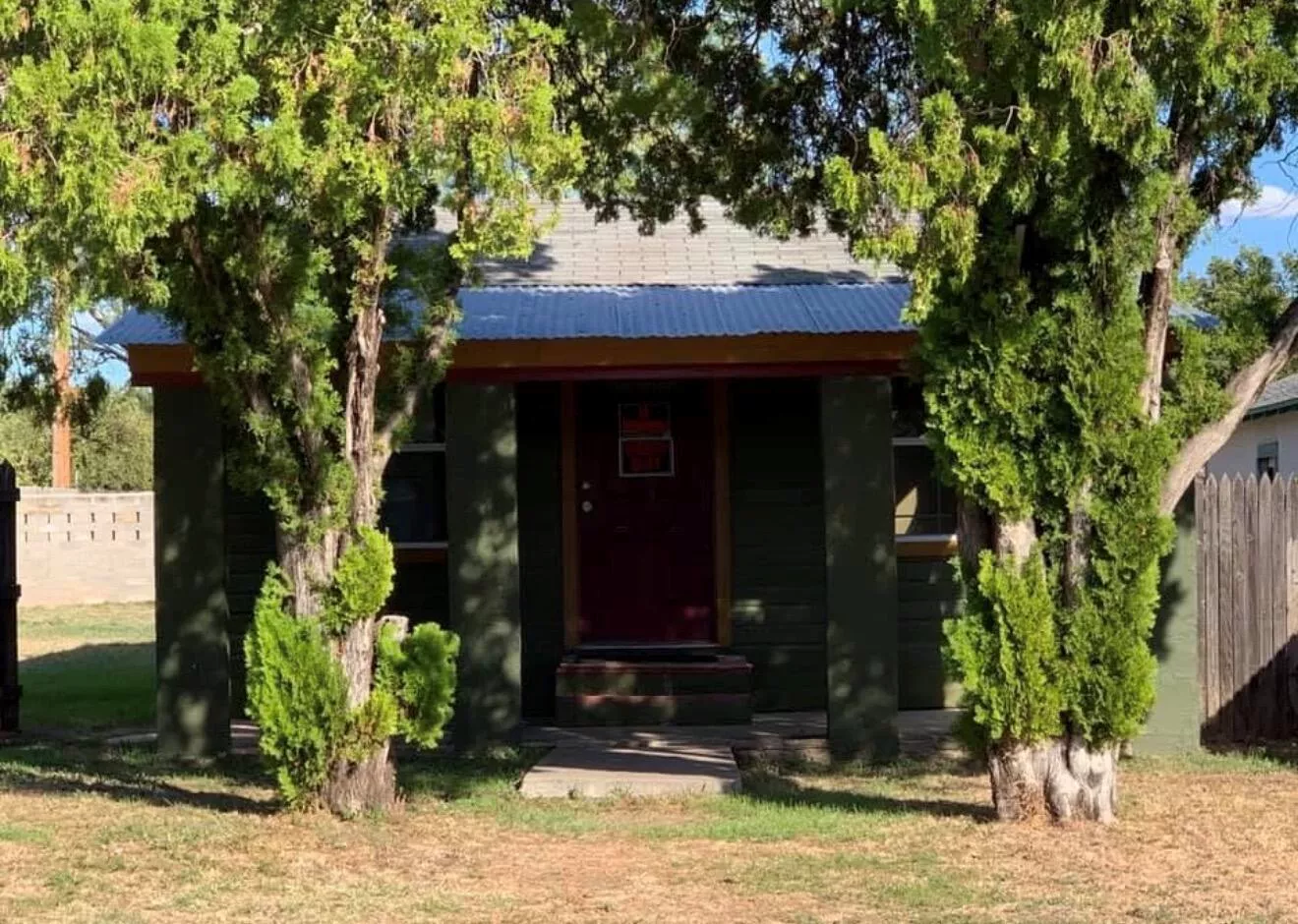 Main Image