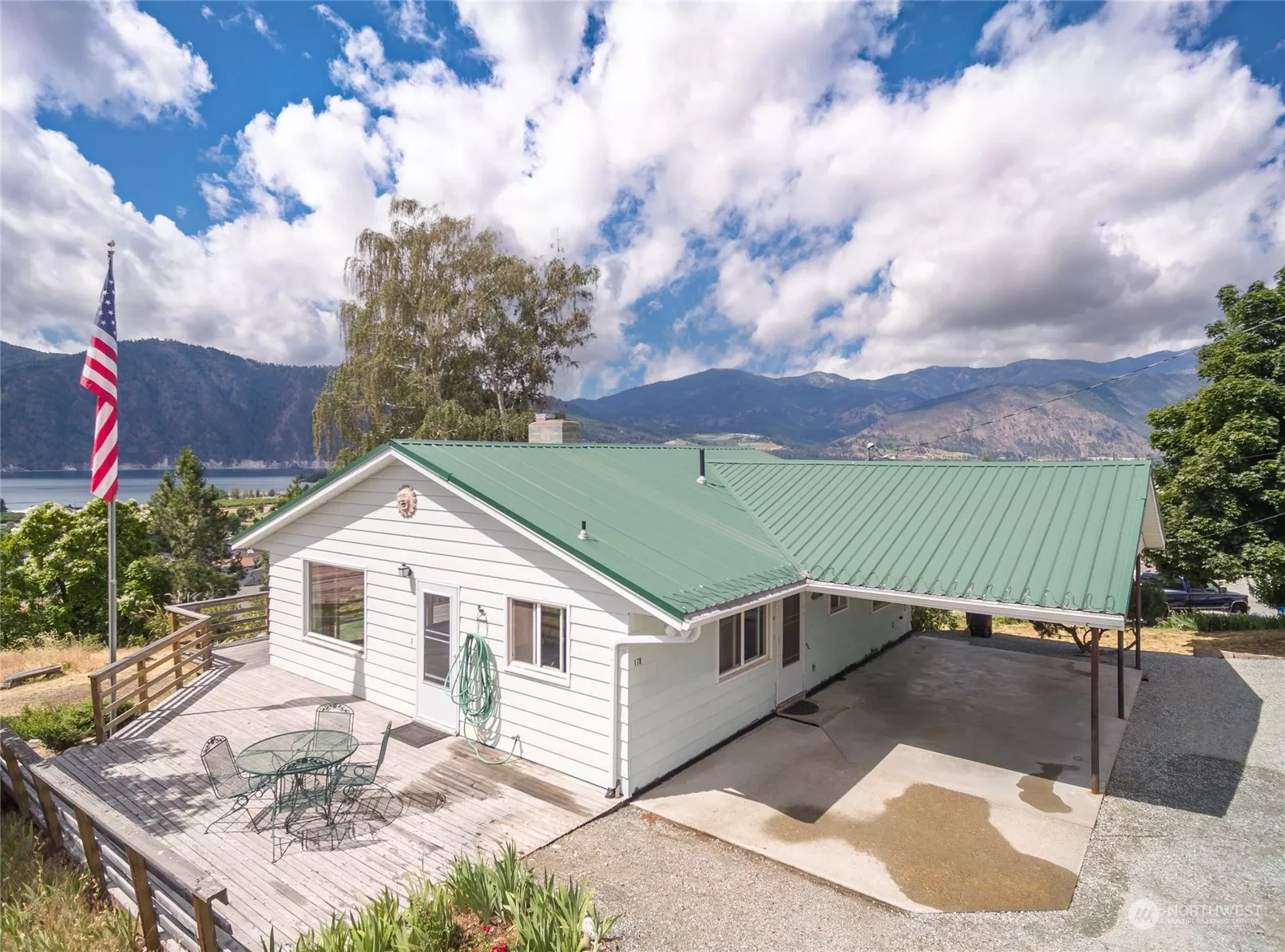 Lake Chelan View Home