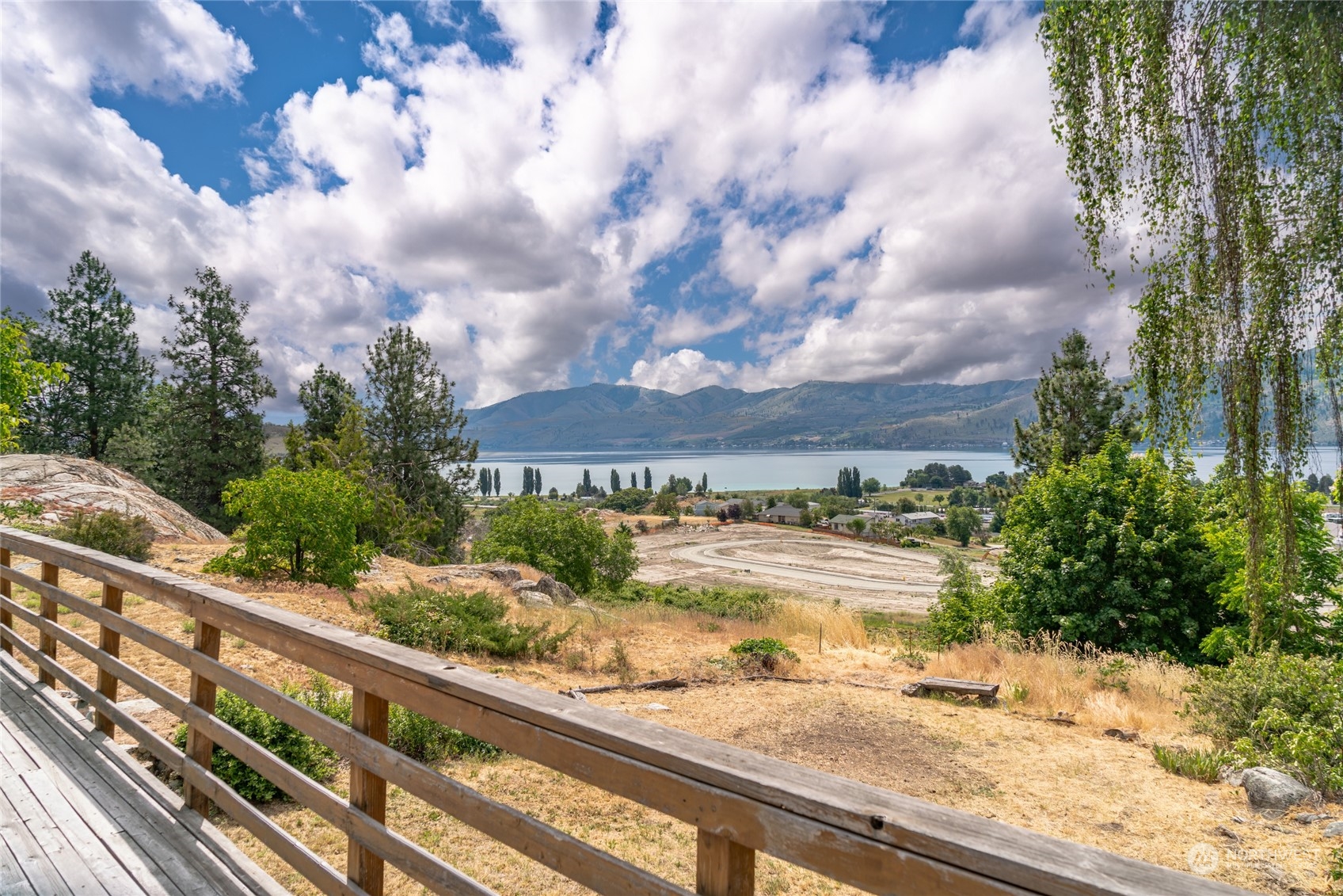 Views of Lake from Deck