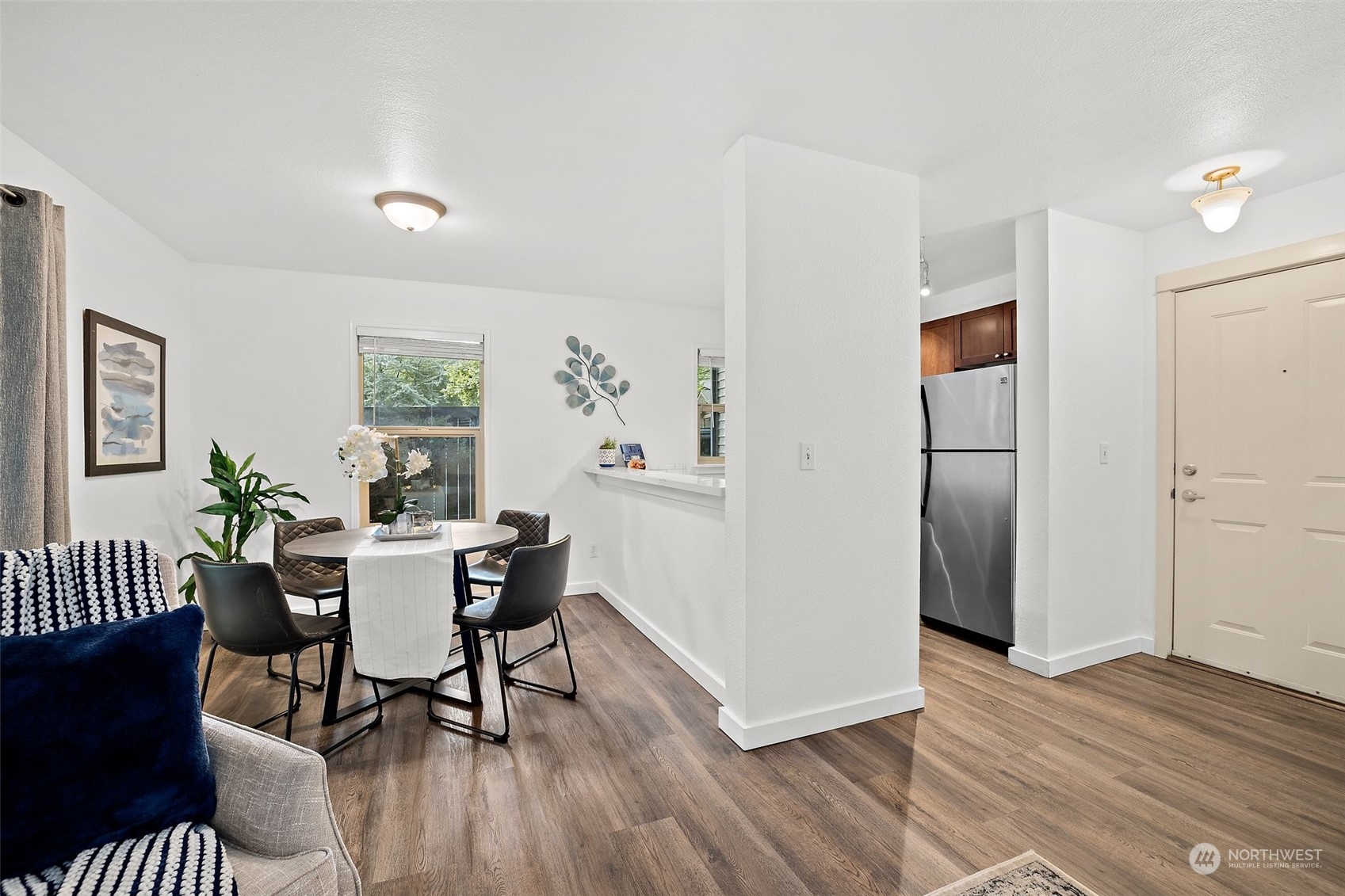 Gally style kitchen & front door entry.