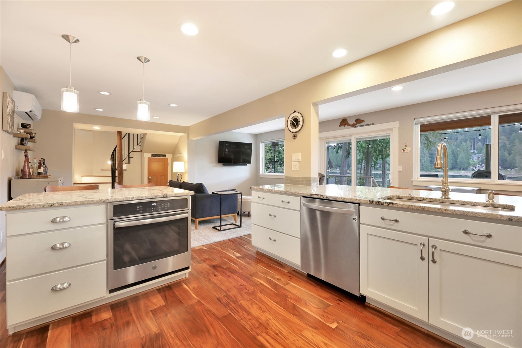 Quartz counter tops