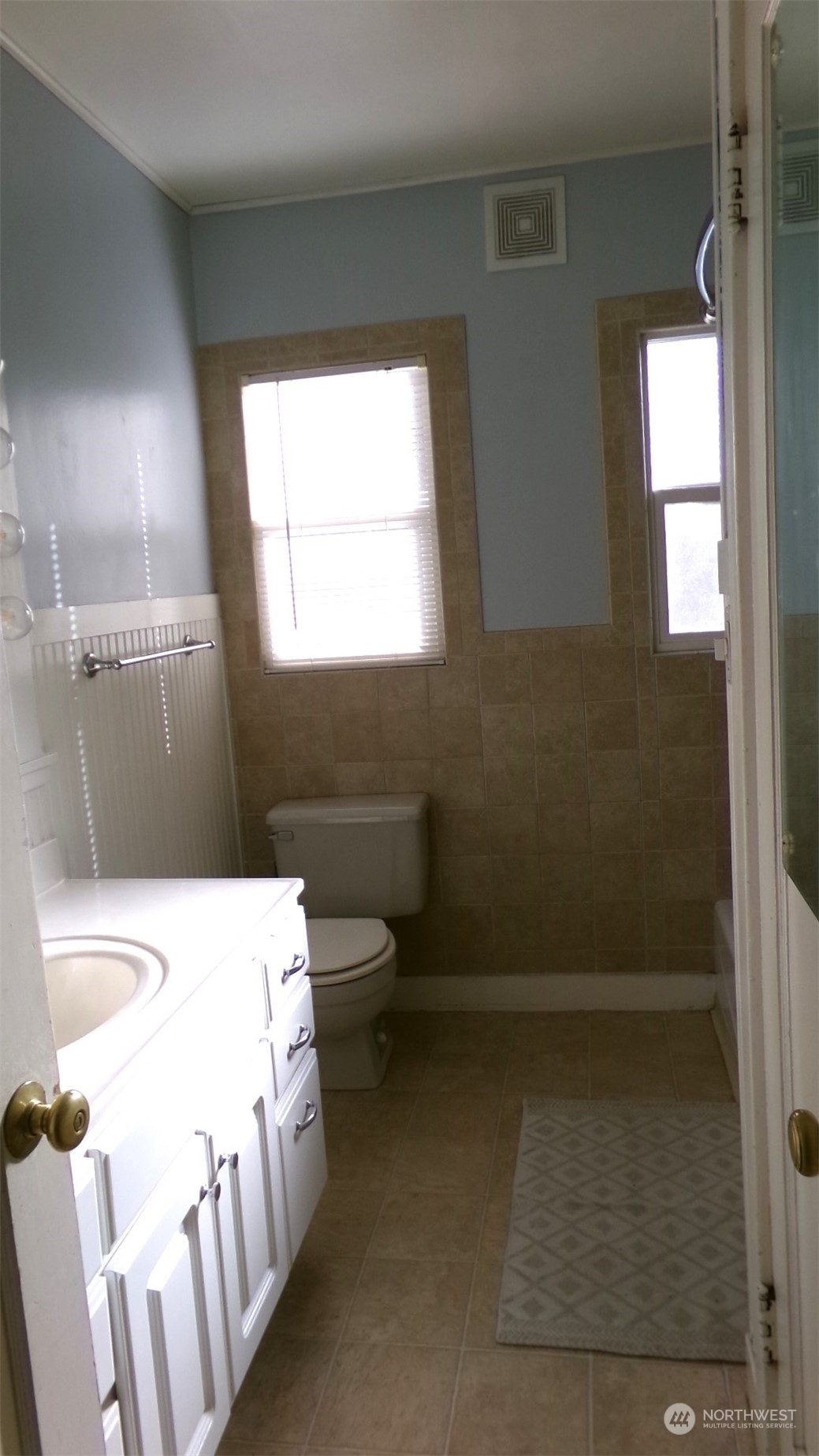 Main Floor Bathroom