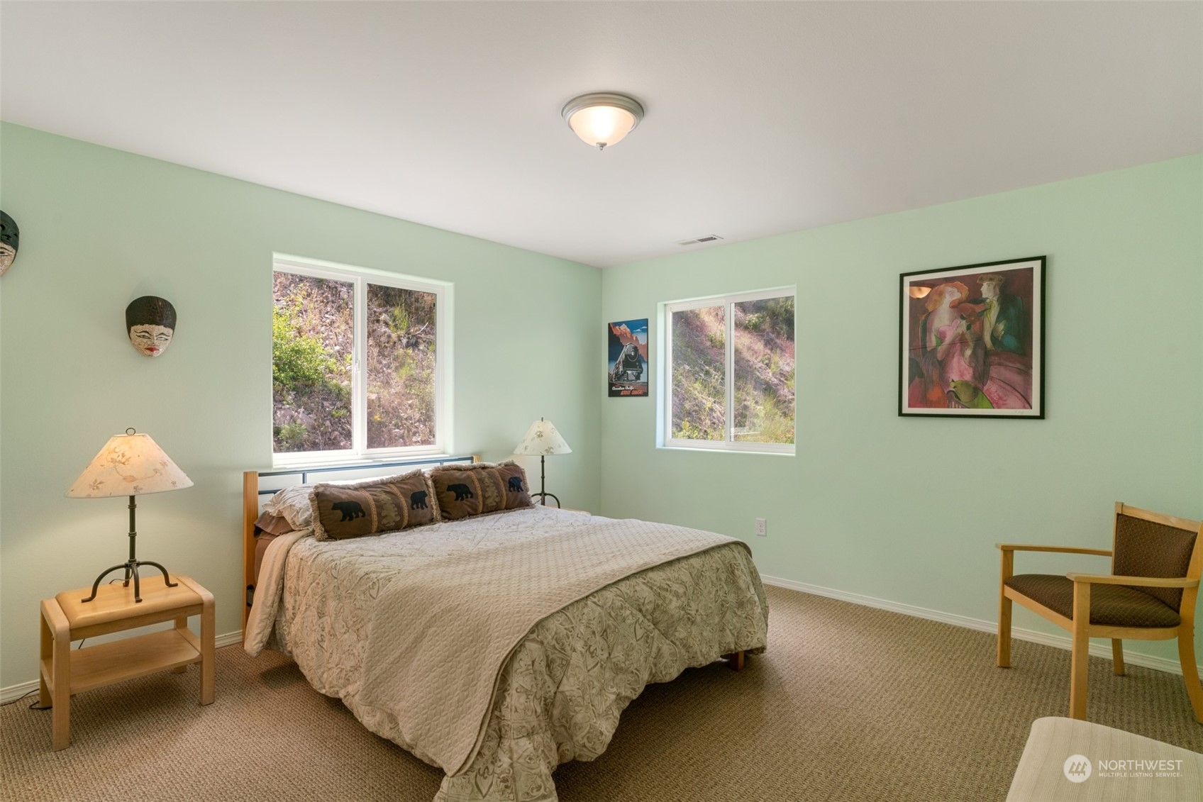 Bedroom 3 with queen and lake view