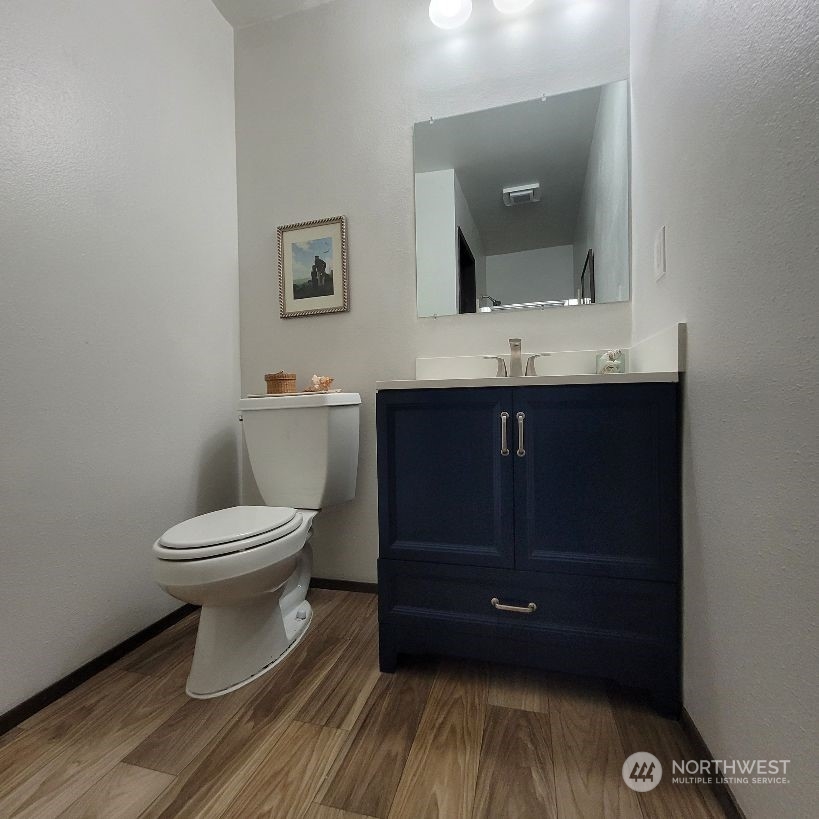 Primary ensuite bathroom