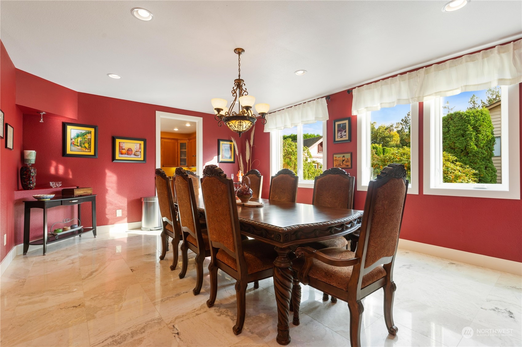 Spacious dining room for those great gatherings....