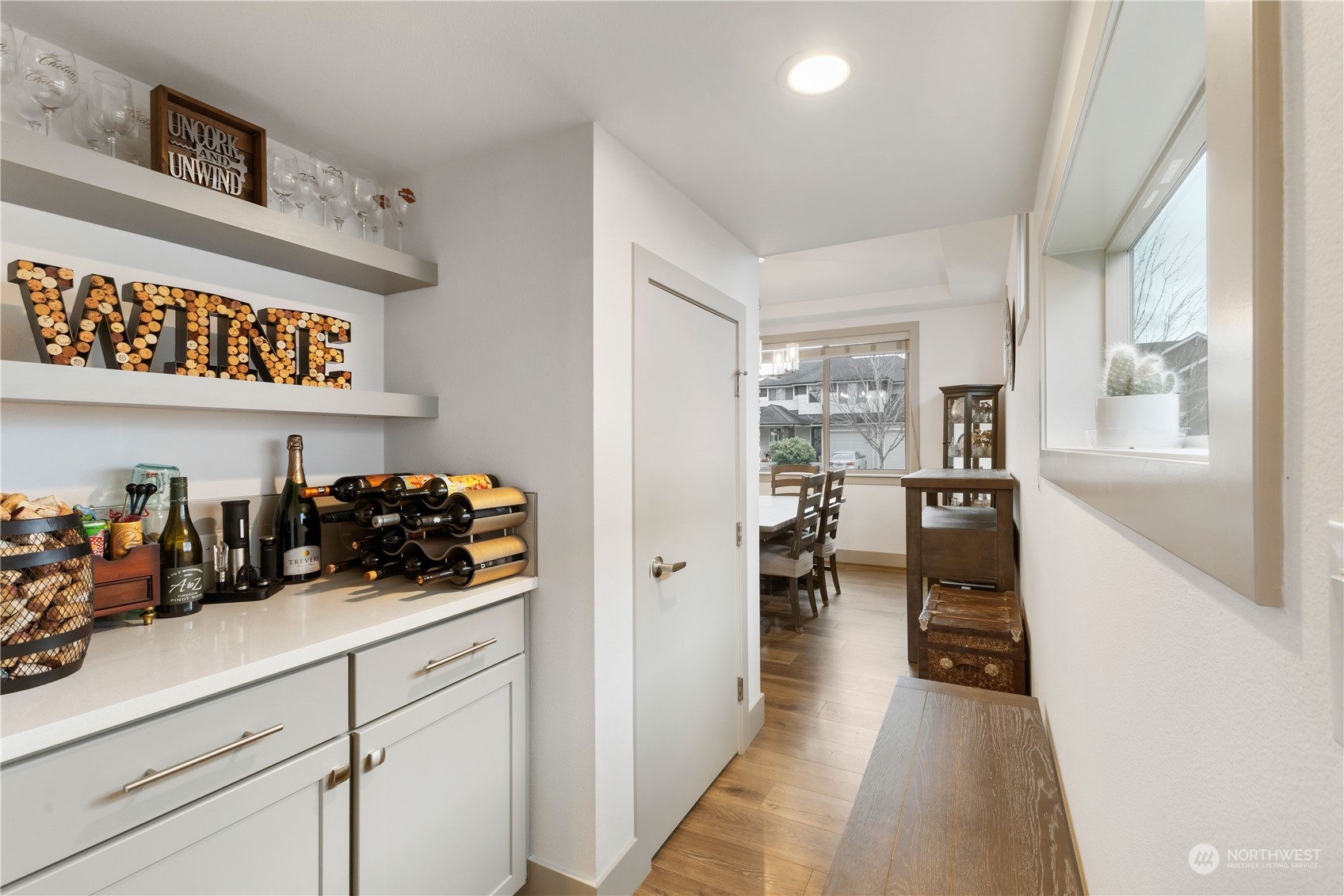 Butlers pantry directly off dining room makes for the perfect bar and entertaing space.