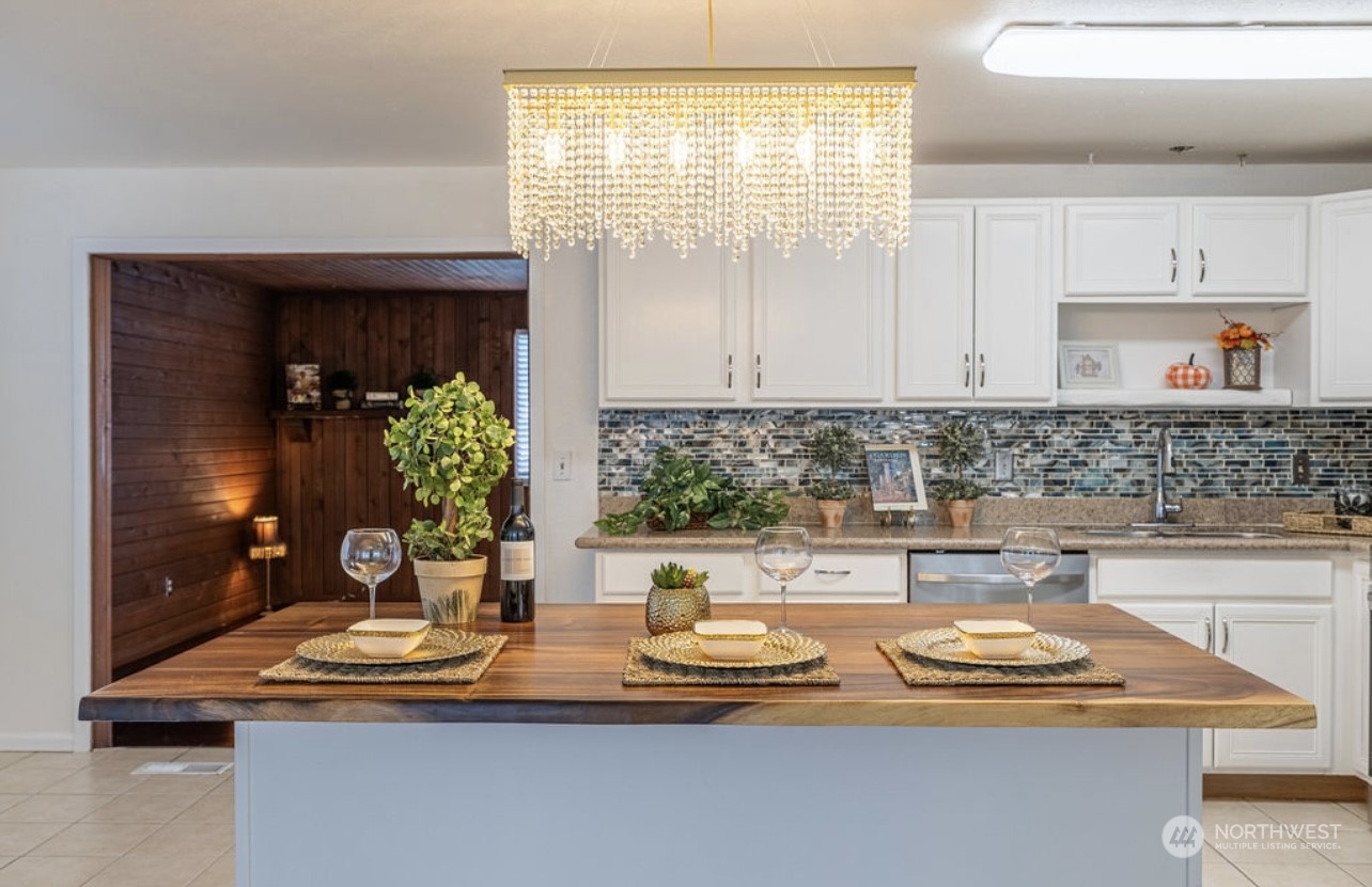 New updated Kitchen Countertop!