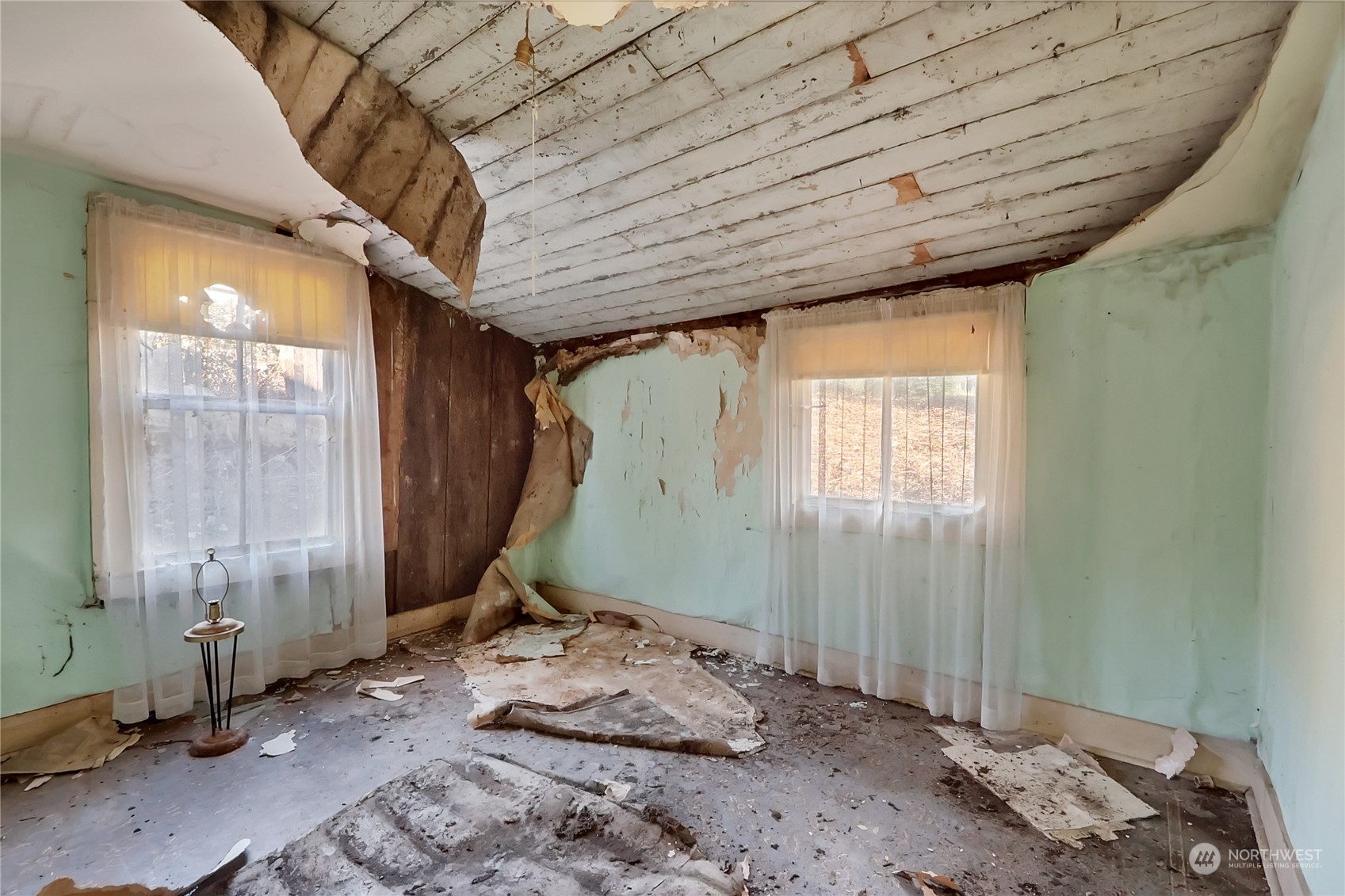 Bedroom #1