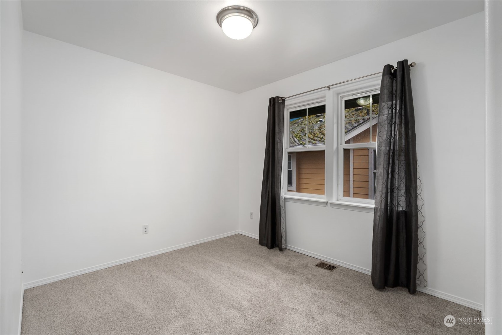 Master Bedroom: Large bedroom with ceiling fan and en-suite bathroom.