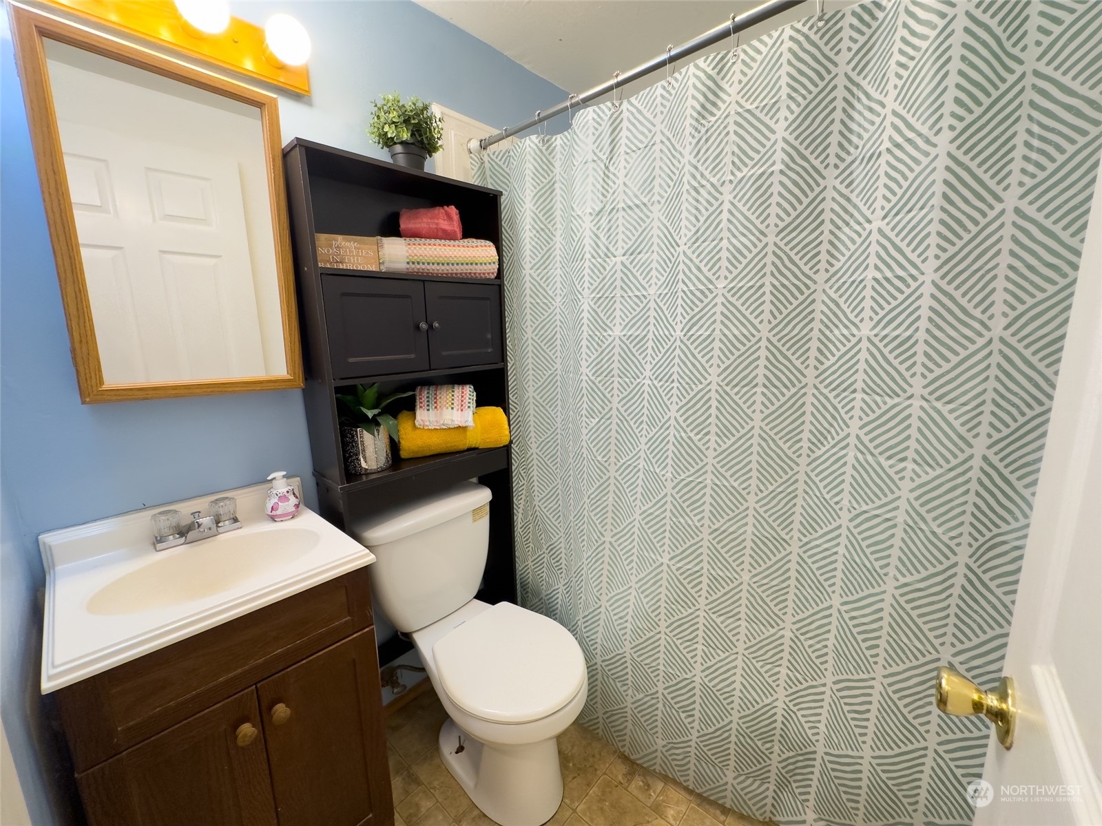 Full Bath. Bathtub & Shower Combo