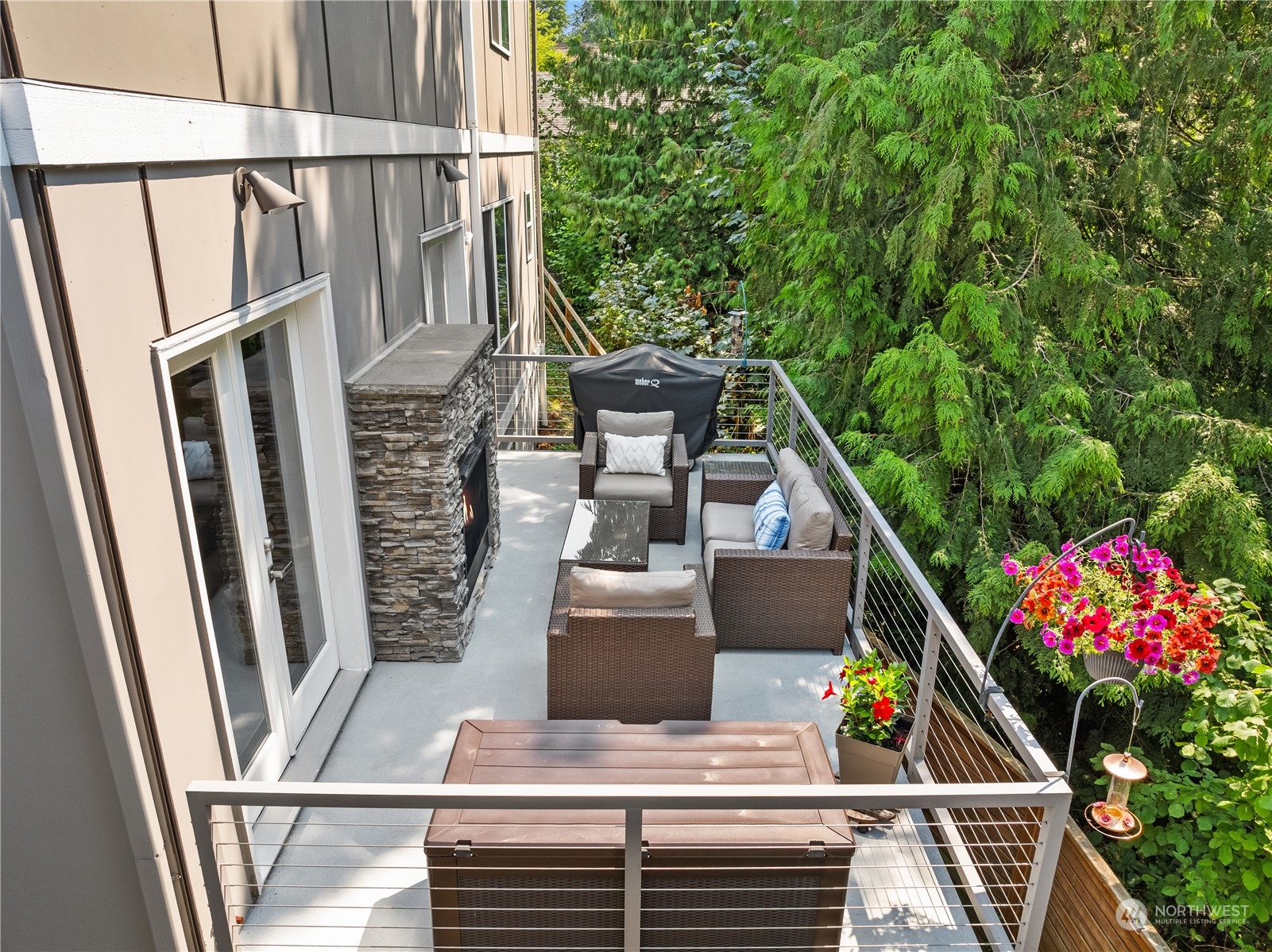 Back deck with see through fire place.