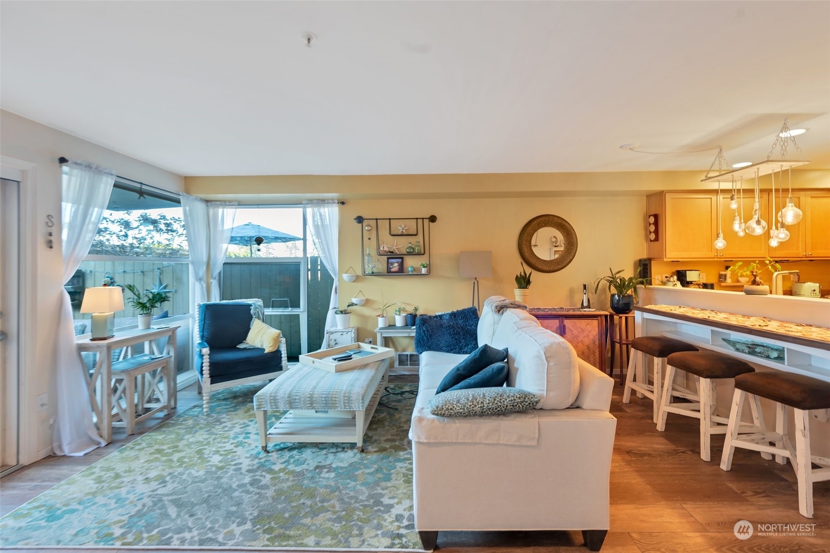 Light and bright living room