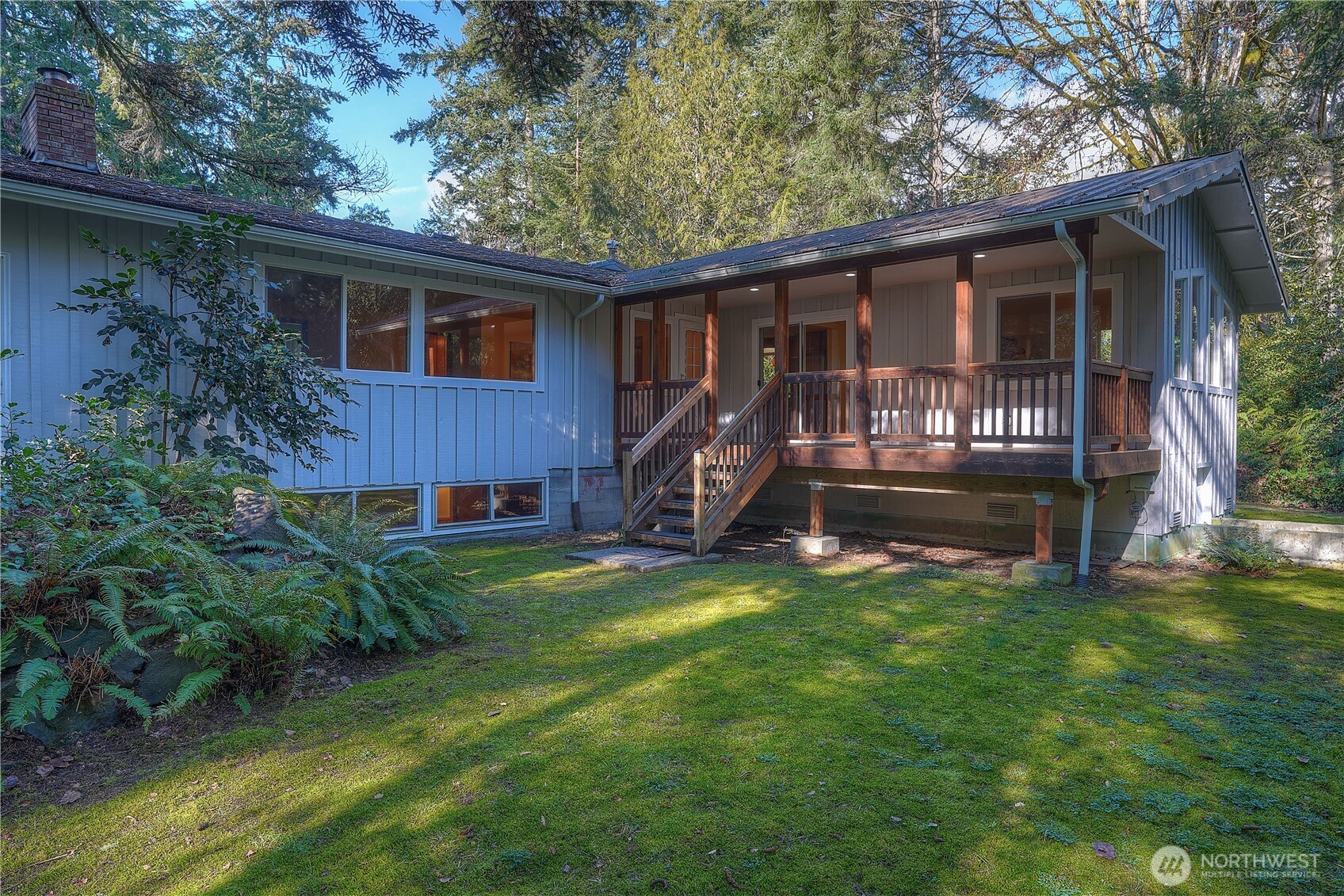 What a wonderful area to enjoy the PNW 365 days a year - a large private back yard with a covered deck.... what more could you want!?