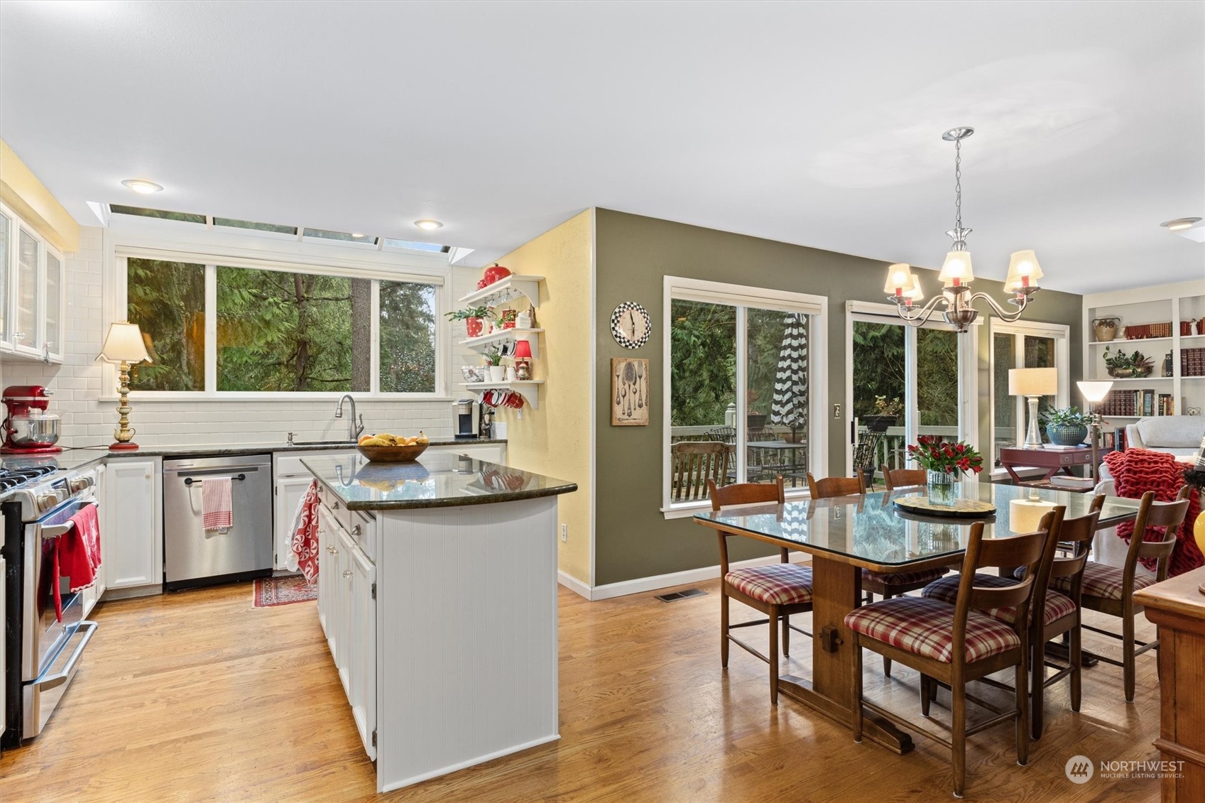 Lovely Kitchen /Great Room / Dining Area with views of Park