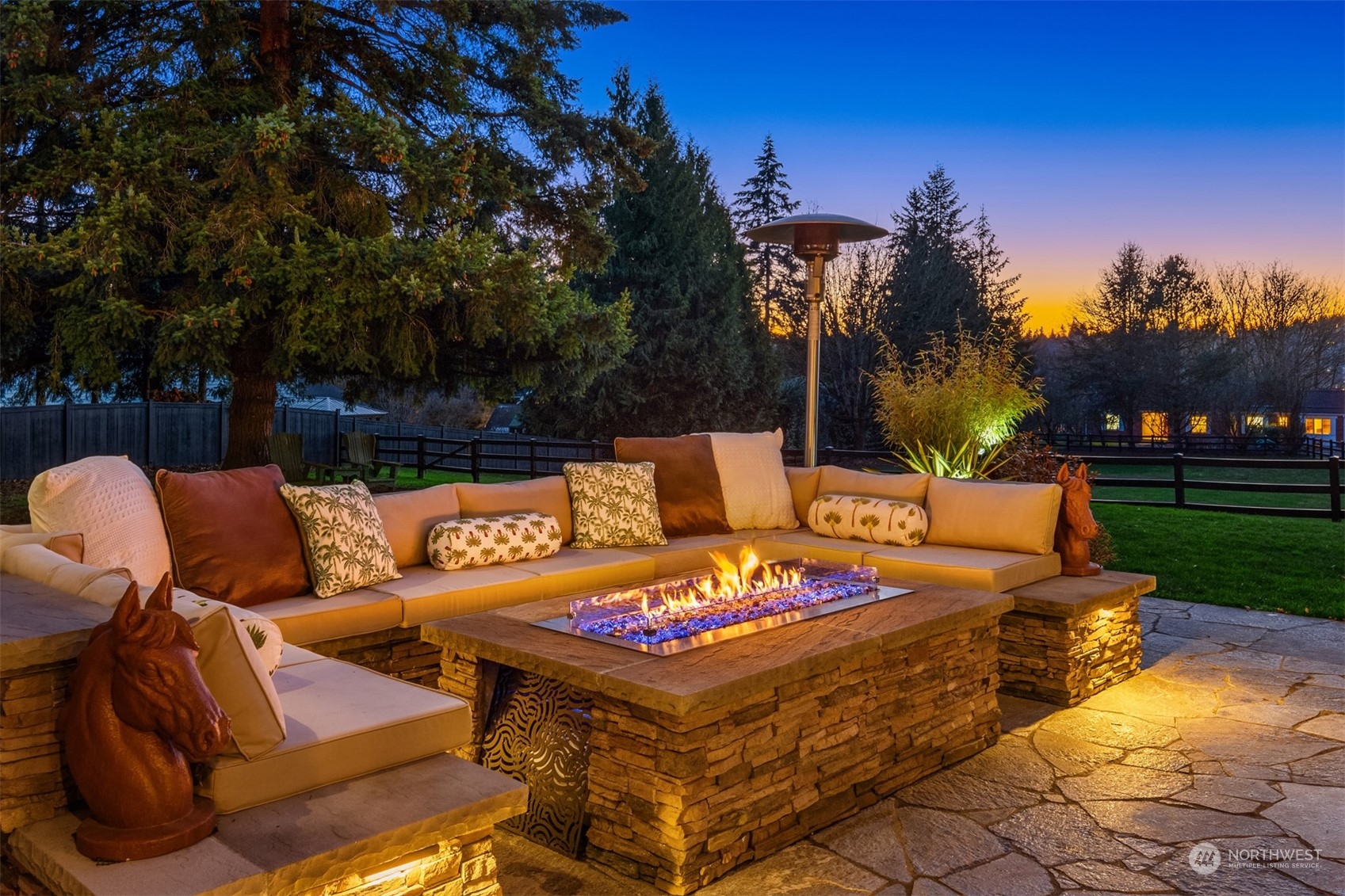 Enjoy grand entertaining and endless sunsets. Impressive outdoor living with gas fire and LED-lit spaces for year-round enjoyment.