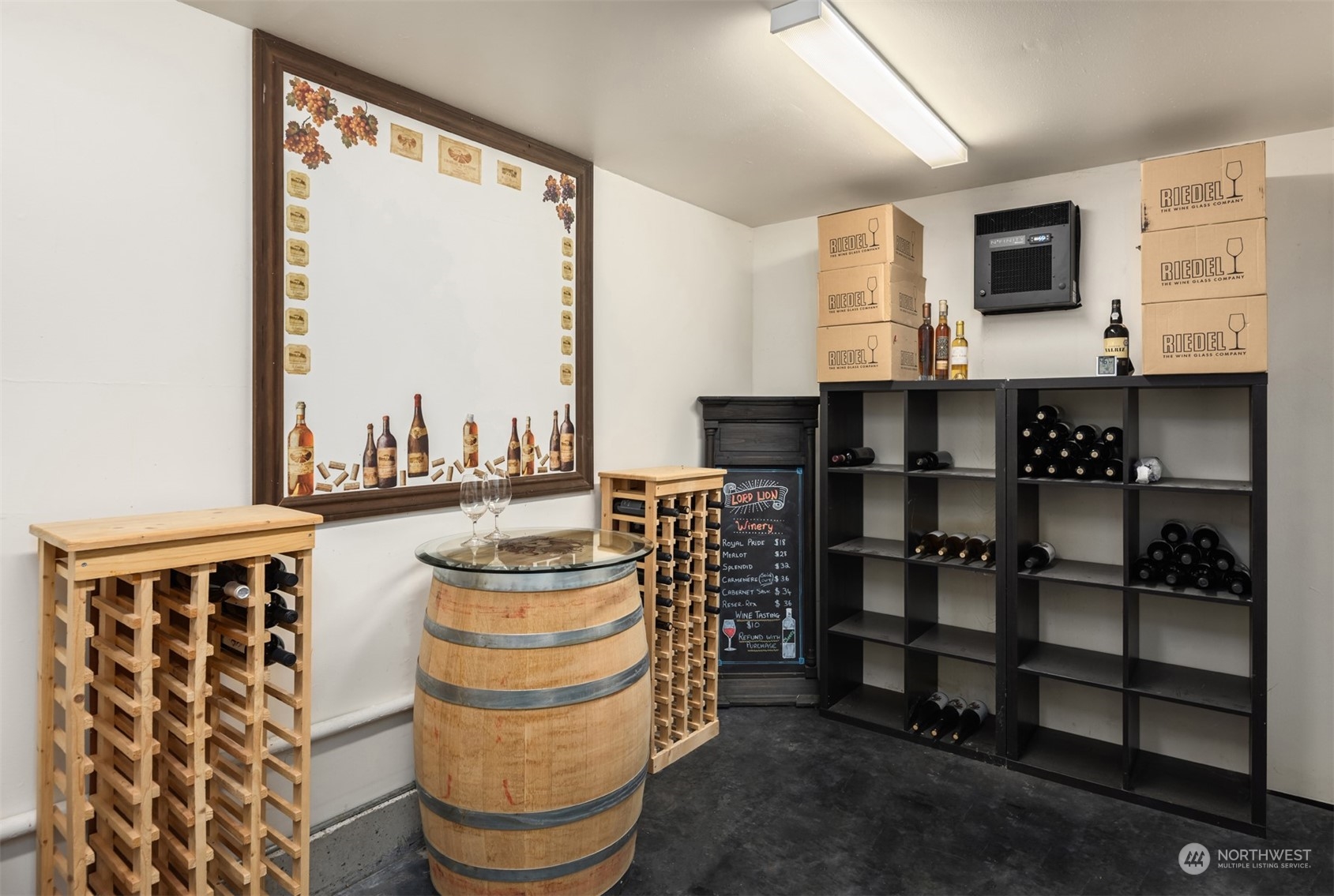 Climate controlled wine lounge. Enjoy private tastings in the comfort of your home.