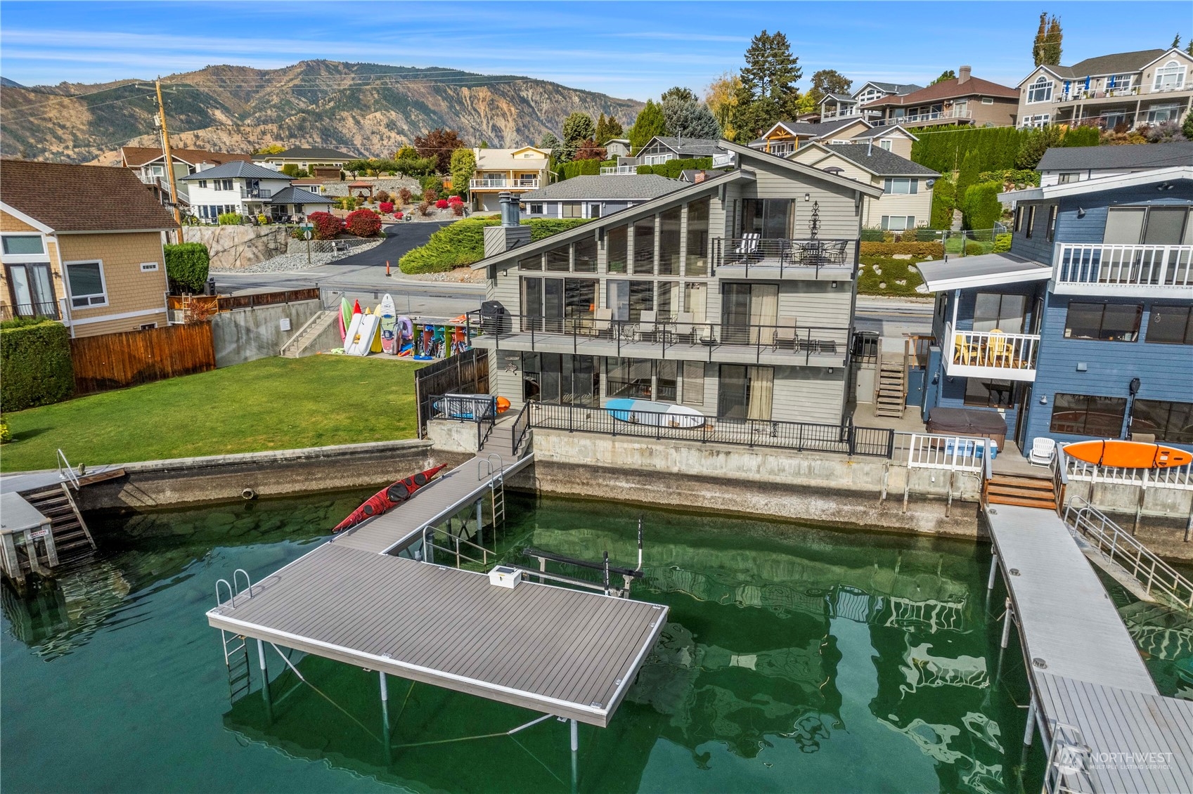 Don't miss this opportunity to make this beautiful waterfront home at 553 Manson Blvd your new Lake Chelan escape!