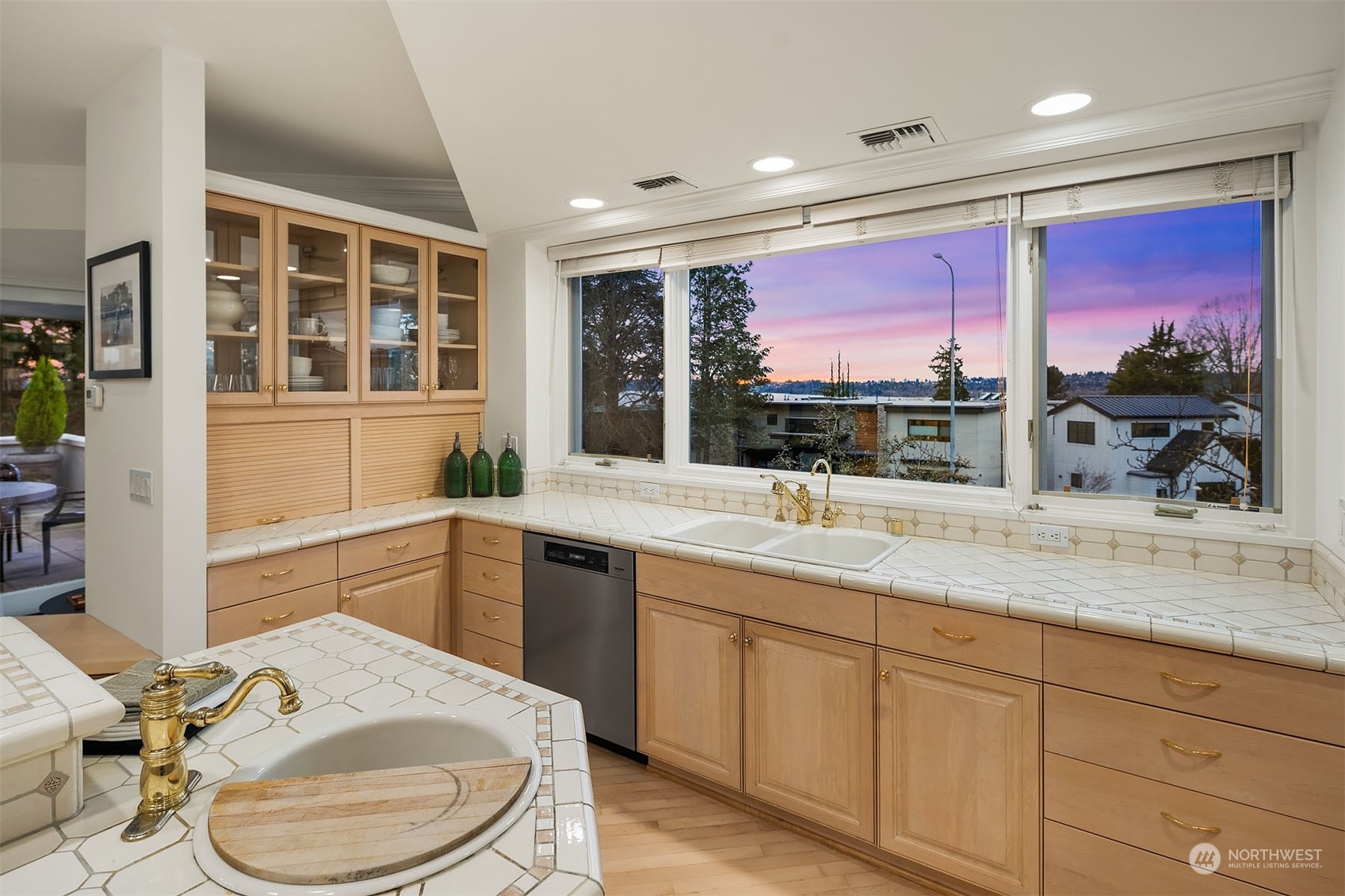 The lovely western sunsets make for a nice place to do dishes.