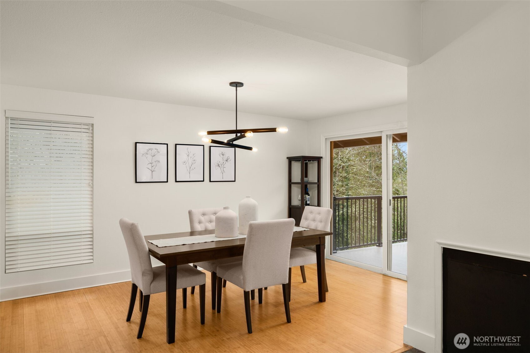 Formal dining room