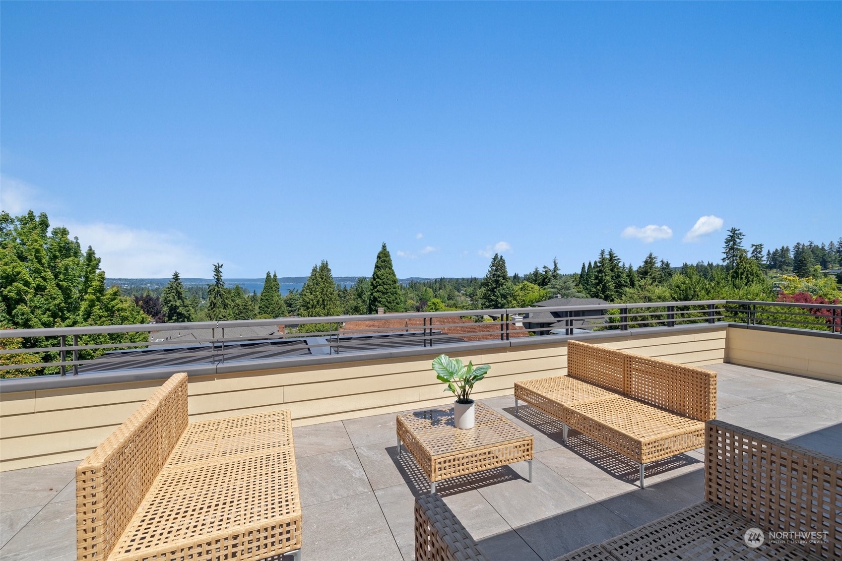 Second floor deck with Lake view and Mt Baker