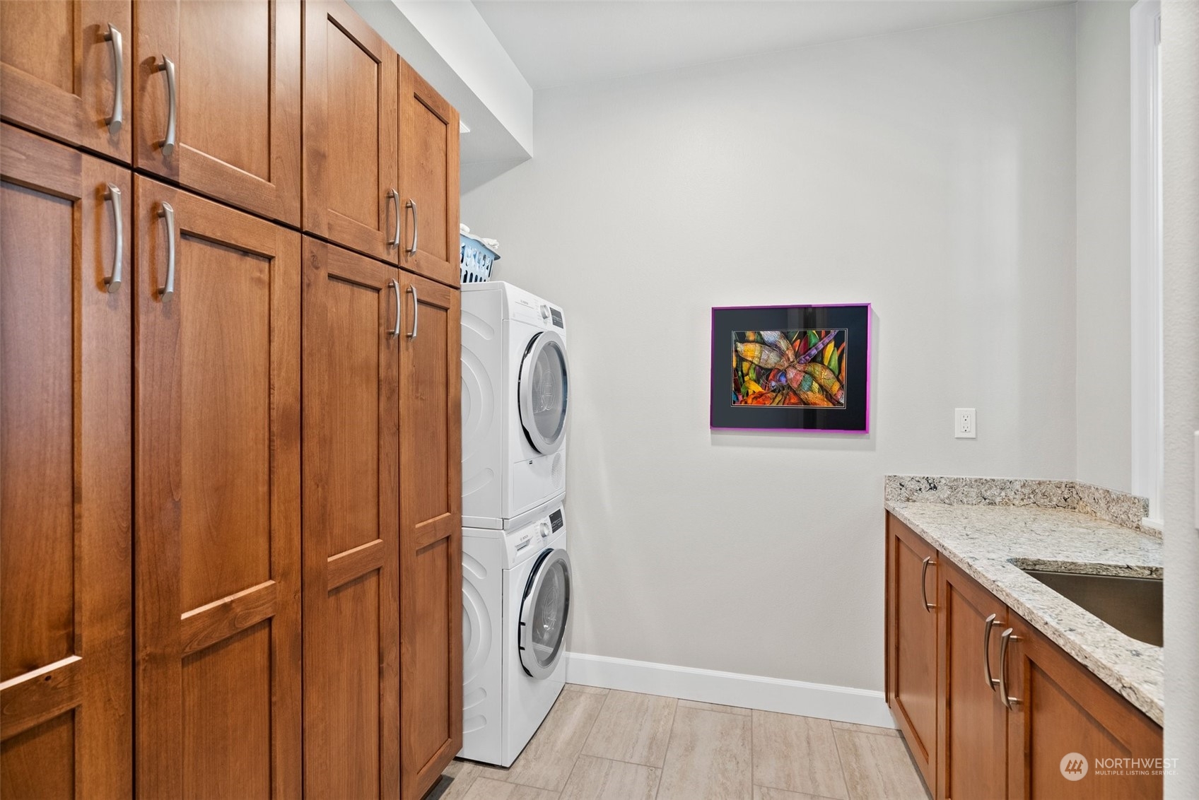 Separate laundry room - washer & dryer included