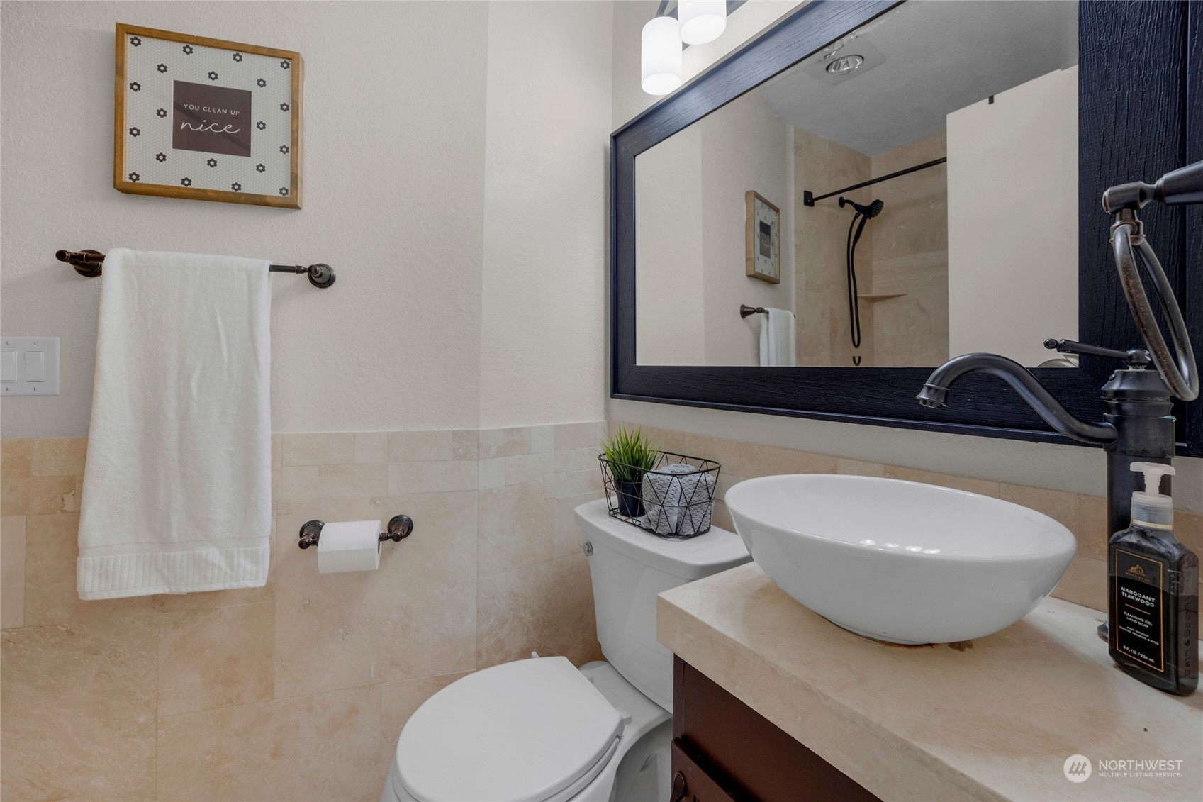 Full bathroom in hall, lovely tile accents