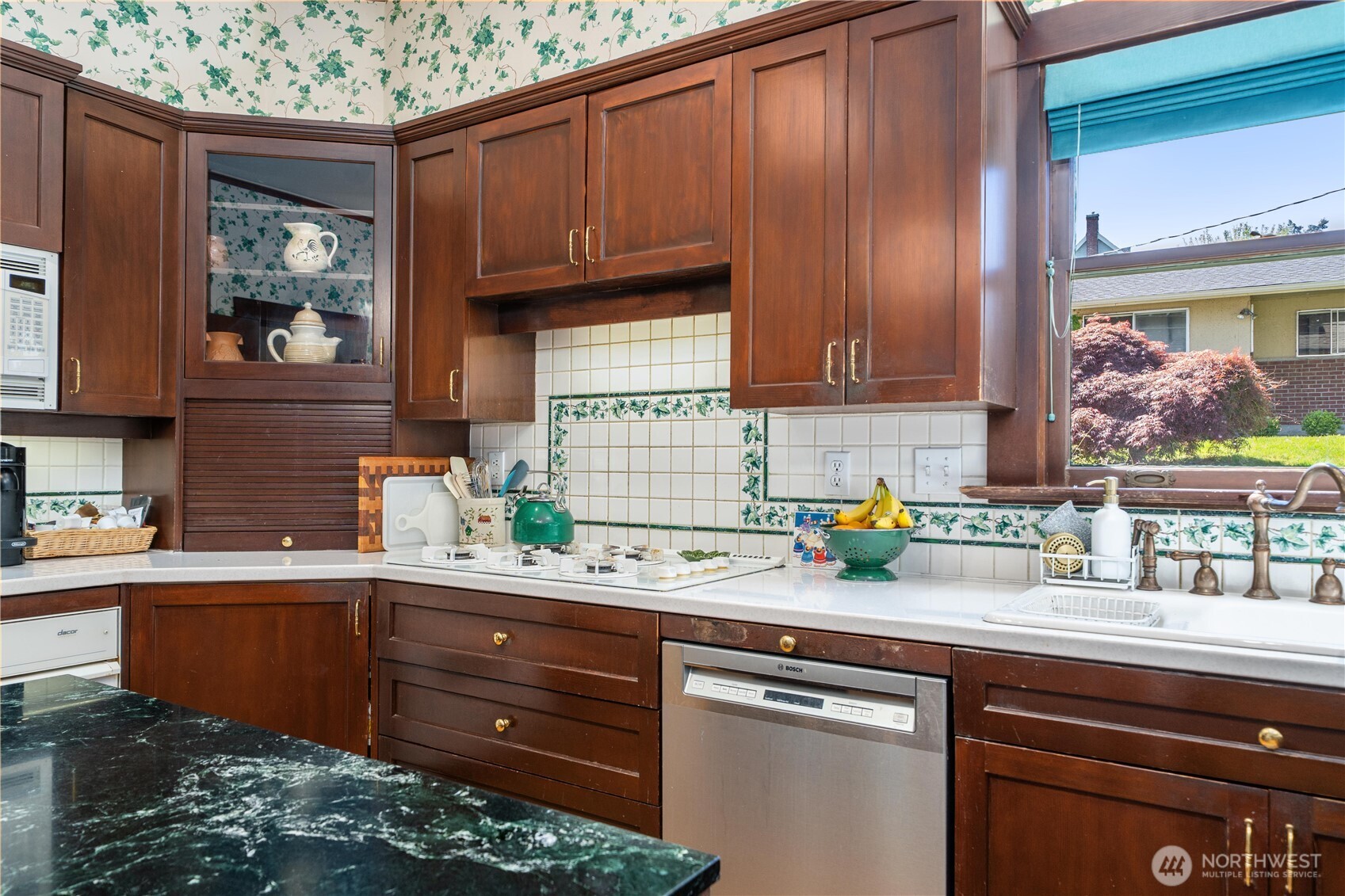 Kitchen (2)