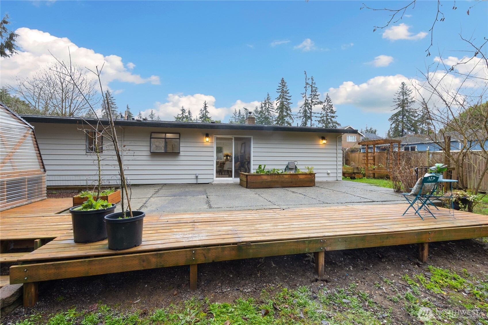 Huge patio and deck