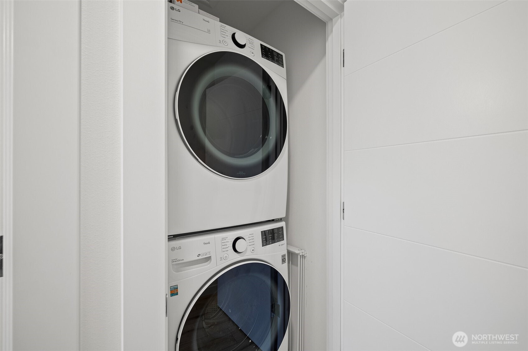 Full size washer/dryer